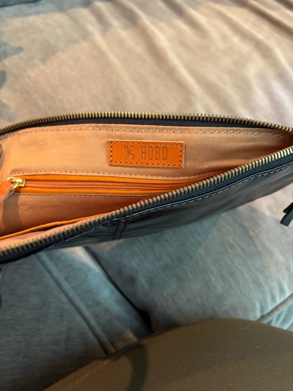 HOBO Black Leather Wristlet Clutch - Picture 4 of 4
